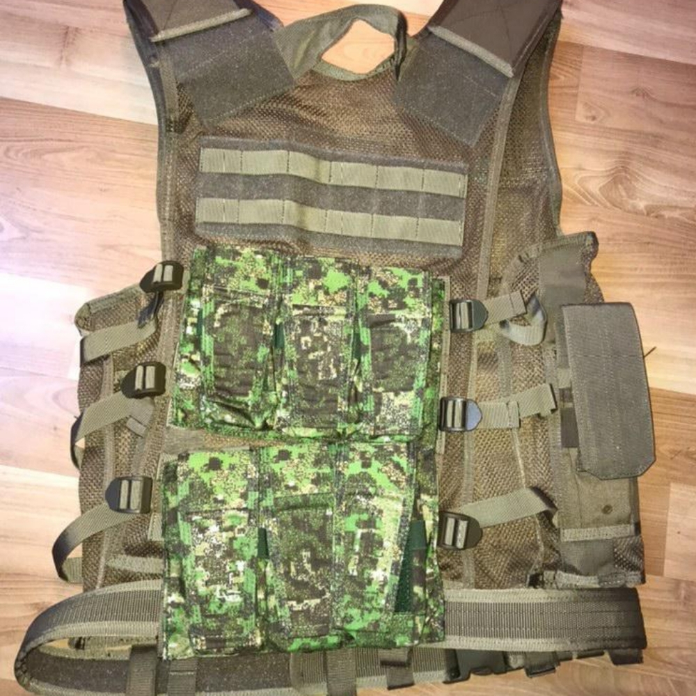 Airsoft tactical vest